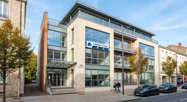 Se loger et s'implanter dans la Loire : agences immobilières, promoteurs et solutions de bureaux à Saint-Étienne, Roanne et Montbrison